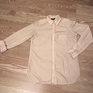 Classic slim fit stripe button down
